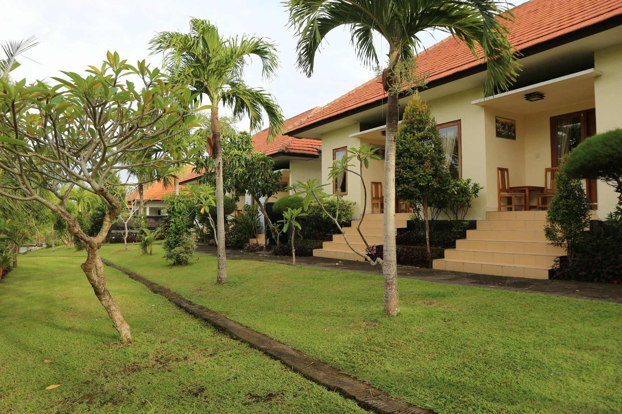 Bhujangga'S Village Near Pantai Uluwatu Redpartner المظهر الخارجي الصورة